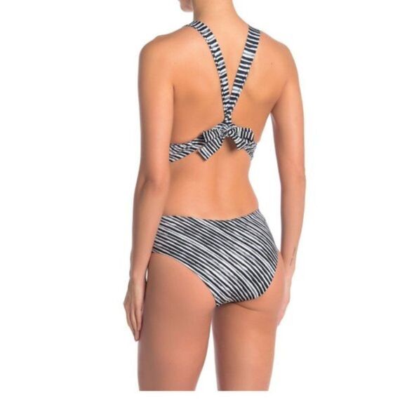 Saha Swimwear Gracia One Piece size S - Picture 2 of 6